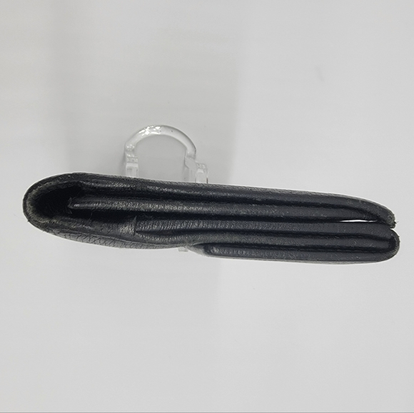 Authentic Preowned Gucci Bifold - Picture 4 of 16